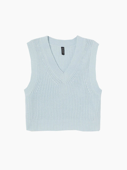 Wide sweater vest