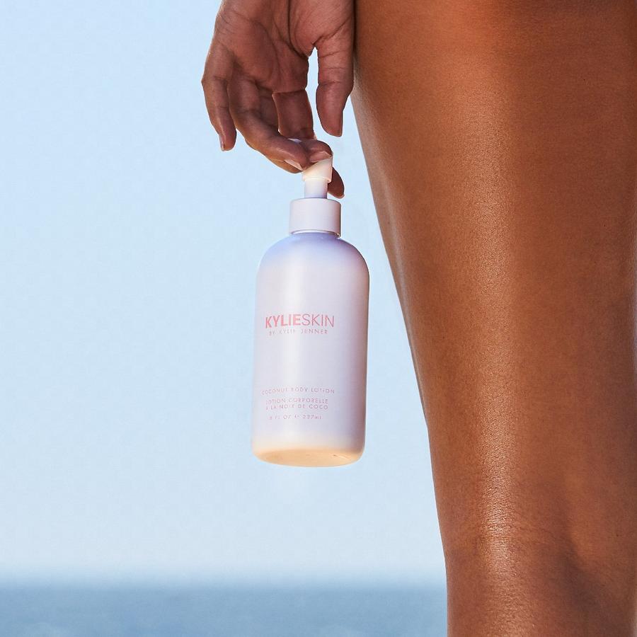 COCONUT BODY LOTION